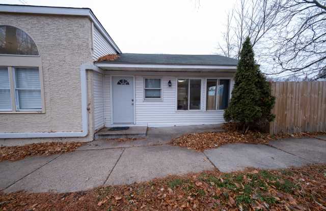 1416 Hazel St. N., Unit 2 photos photos