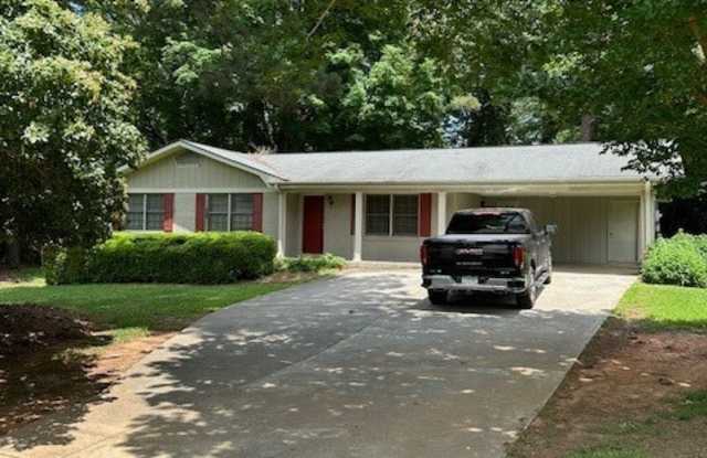 250 Huntington Road - 250 Huntington Road, Athens, GA 30606