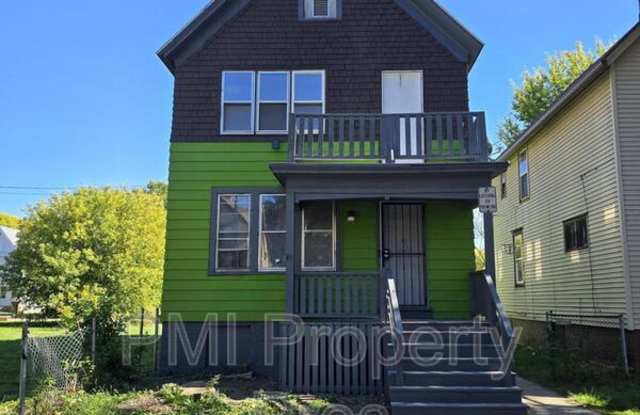 3138A North 11th St photos photos