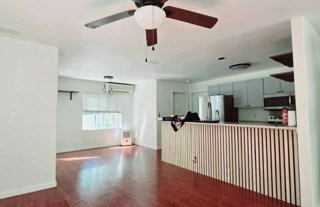 Charming 4-Bedroom Home with Solar Power in Launani Valley (Mililani Area) - 95-1329 Wikao Street, Mililani Mauka, HI 96789
