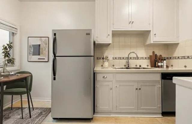 Delta Apartments Gallery 3