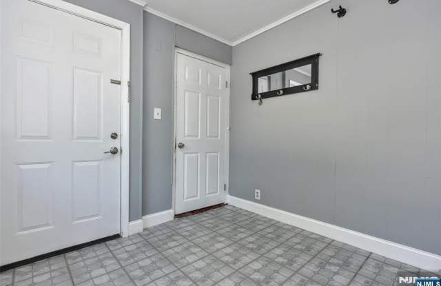 72 Newark Avenue Gallery 2
