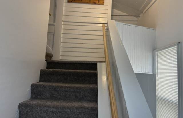2006-2008 South 11th Street - 2008 - upper Gallery 4