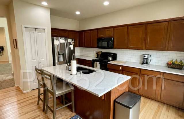 3 Bedroom Plus Office Space Single Family Home in Lacey photos photos