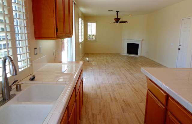 1551 N Poconos Cir Gallery 4