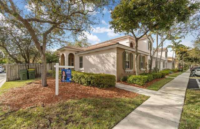 2264 Northeast 42nd Avenue - 2264 Northeast 42nd Avenue, Homestead, FL 33033