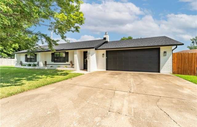 1906  SE Taylor  ST - 1906 Southeast Taylor Street, Bentonville, AR 72712