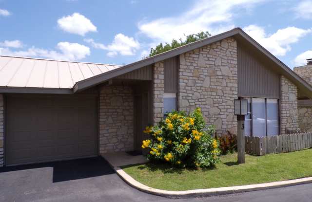 106 Dawn, #3 - 106 Dawn, Horseshoe Bay, TX 78657