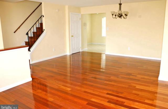 14904 ENTERPRISE Lane Gallery 3