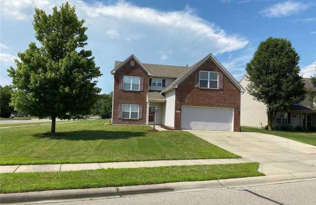 2300 Lakecrest Drive - 2300 Lakecrest Drive, Columbus, IN 47201