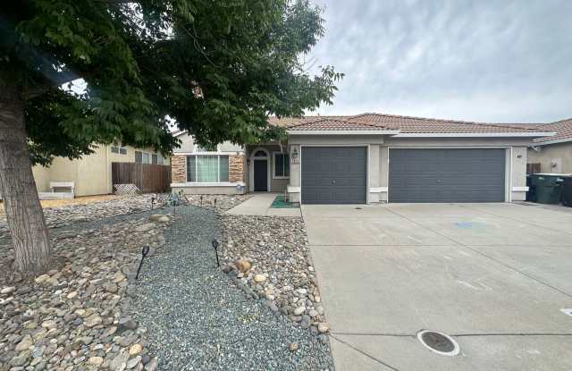 Tesla Solar Panels! - 2813 Omega Way, Modesto, CA 95355