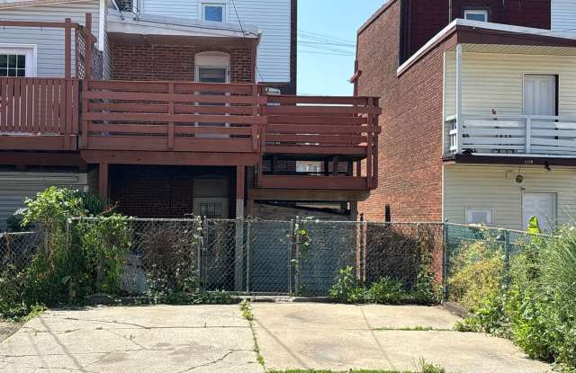 3+ Bedroom, A/C, Deck, Parking-West York SD Gallery 3