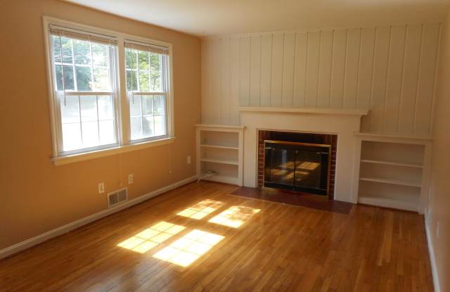 7826 RIDGEWOOD DRIVE Gallery 3