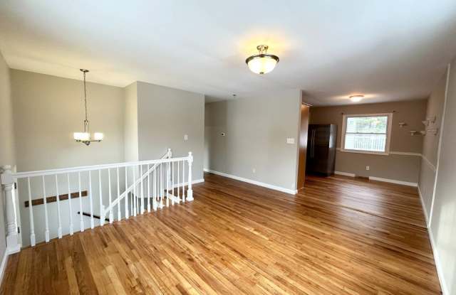 76 Trottingham Ct. photos photos