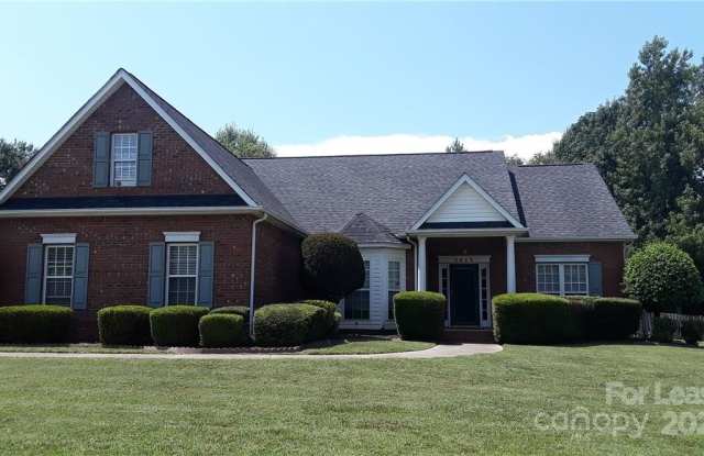 2643 Gaston Day School Road - 2643 Gaston Day School Road, Gastonia, NC 28056