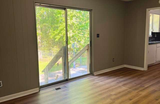 297 FRAN DRIVE Gallery 4