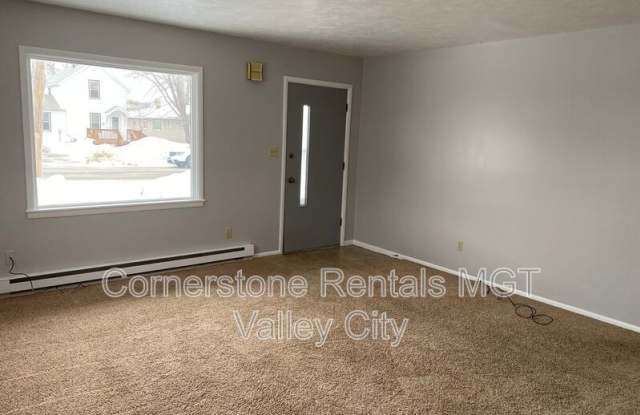 825 3rd St SW photos photos 825 3rd St SW photos photos