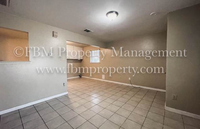 5669 Main St - Cozy 1 Bedroom, 1 Bathroom 4-Plex in Bardwell, TX! Gallery 3