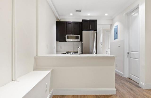 42 Sidney Place - 42 Sidney Place, Brooklyn, NY 11201