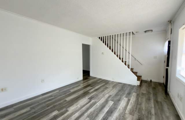 512 Emmett Street Gallery 4