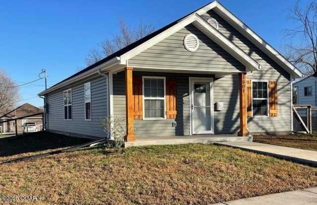 1801 Grand Avenue photos photos