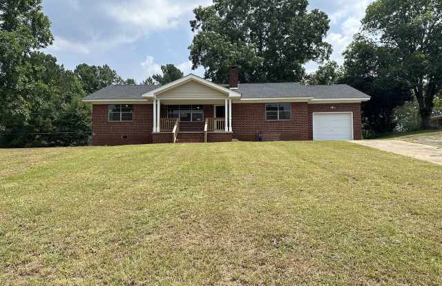 1005 Riverbend Drive - 1005 Riverbend Drive, Milledgeville, GA 31061