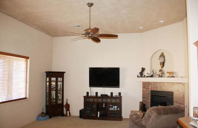 219 Ascot Parade Gallery 3