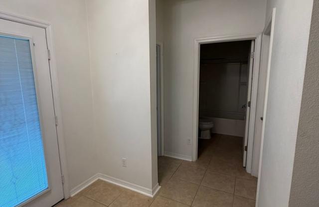Beautiful 3/2 in St Cloud for rent Gallery 3
