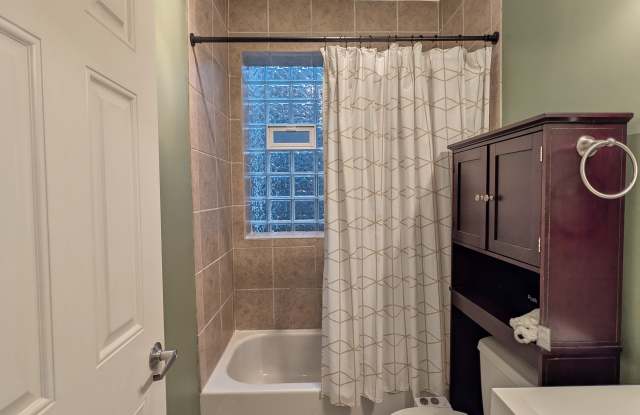 532 West Belmont Avenue photos photos