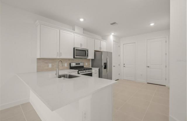 14860 MISTY POND Loop Gallery 4