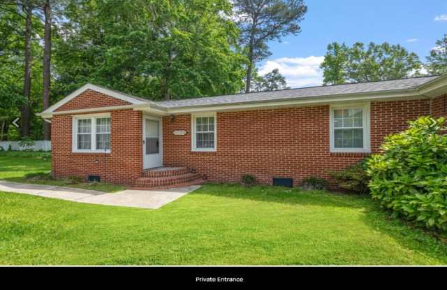 4124 Maple Dr Gallery 1