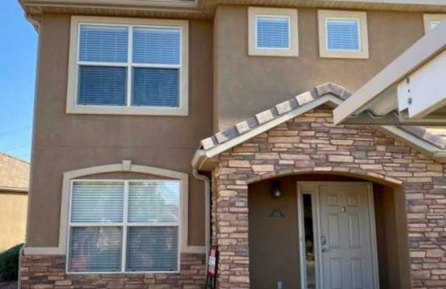 Beautiful Hidden Valley Townhome! photos photos