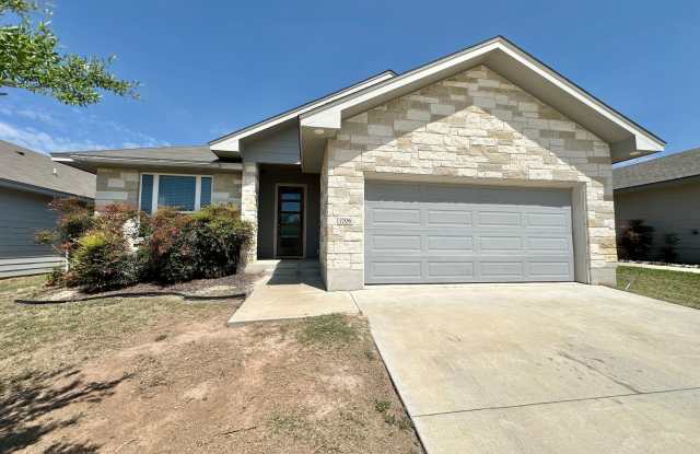 Price Drop! Viewable April 1st! Small Pets Accepted! photos photos