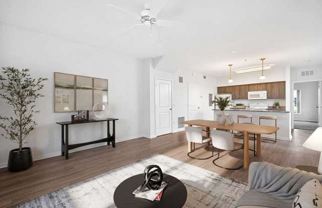 Mirage Bay Rental Townhomes Gallery 2