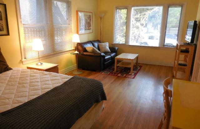 903 7th St STU - 903 7th St, Santa Monica, CA 90403