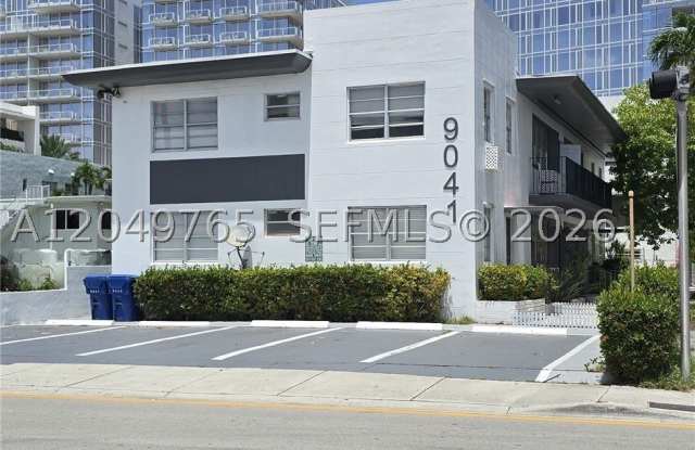 9041 Harding Ave Gallery 2