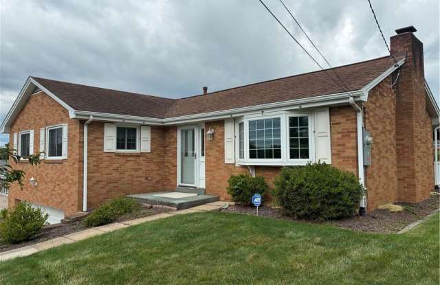640 Longvue Dr Gallery 2