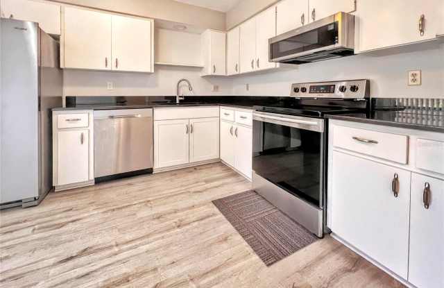 5549 BOULDER Boulevard Gallery 4
