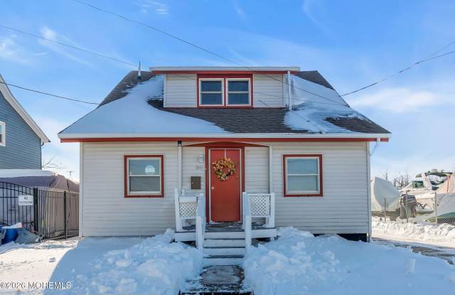 94 Maplewood Avenue photos photos