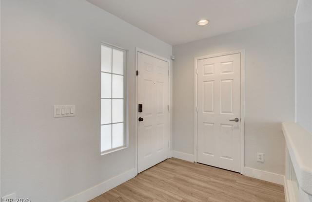 6236 Tawny Griffin Avenue Gallery 4
