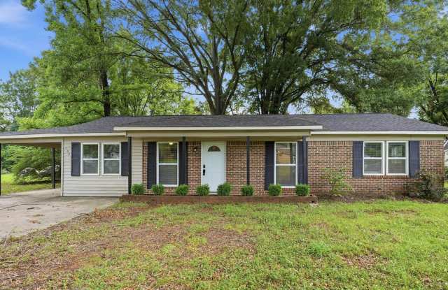 Charming 3BR/1BA Home in Decatur, AL photos photos