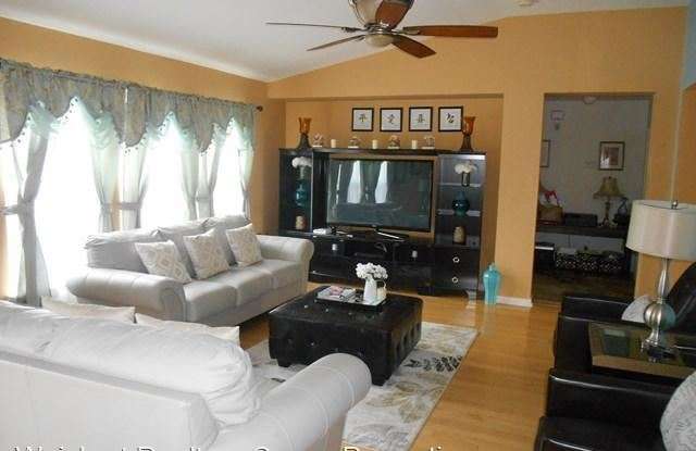 3907 Marsh Bluff Dr Gallery 4