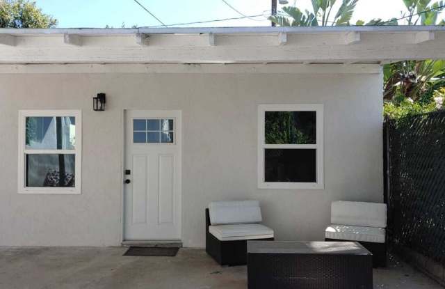 446 N California St photos photos