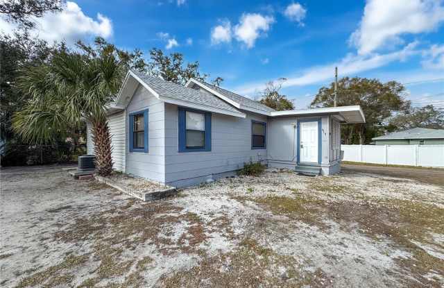 819 22ND AVENUE S - 819 22nd Avenue South, St. Petersburg, FL 33705
