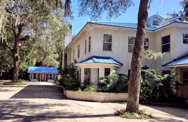 6542 Sherry Lane photos photos