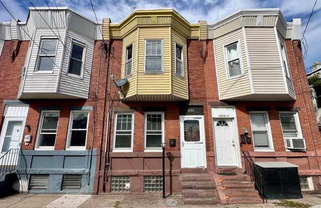 Spacious 3-Bedroom Townhome in Port Richmond! Available NOW! photos photos Spacious 3-Bedroom Townhome in Port Richmond! Available NOW! photos photos