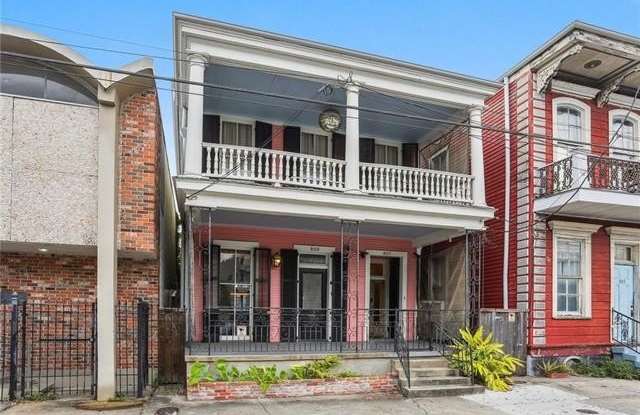 809 ELYSIAN FIELDS Avenue Gallery 1