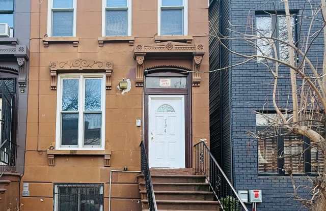 734 Madison photos photos