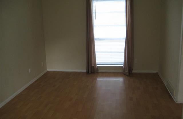 8446 Cadenza Lane Gallery 2