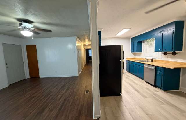 6350 Rockford ~ Arran Hills Gallery 4